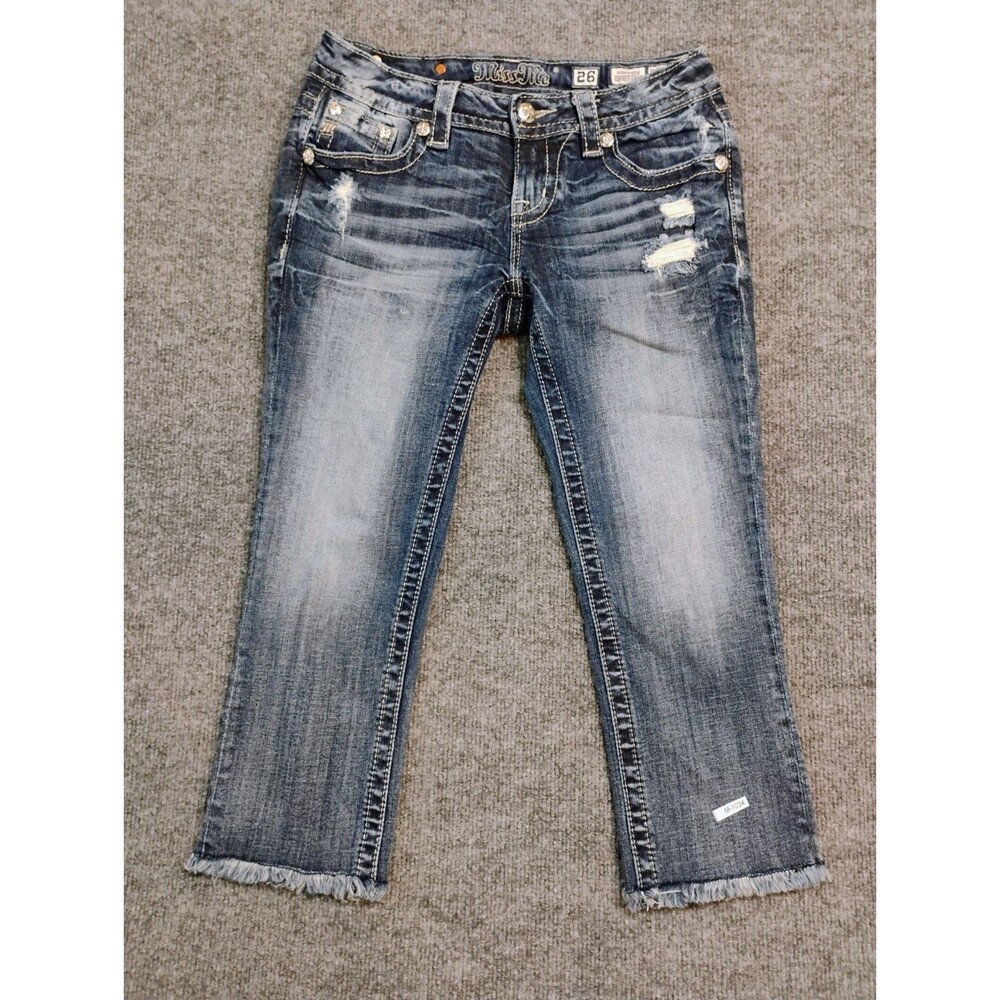 Miss Me Signature Cuffed Capri Jeans Women’s 26 Distressed Bling Denim